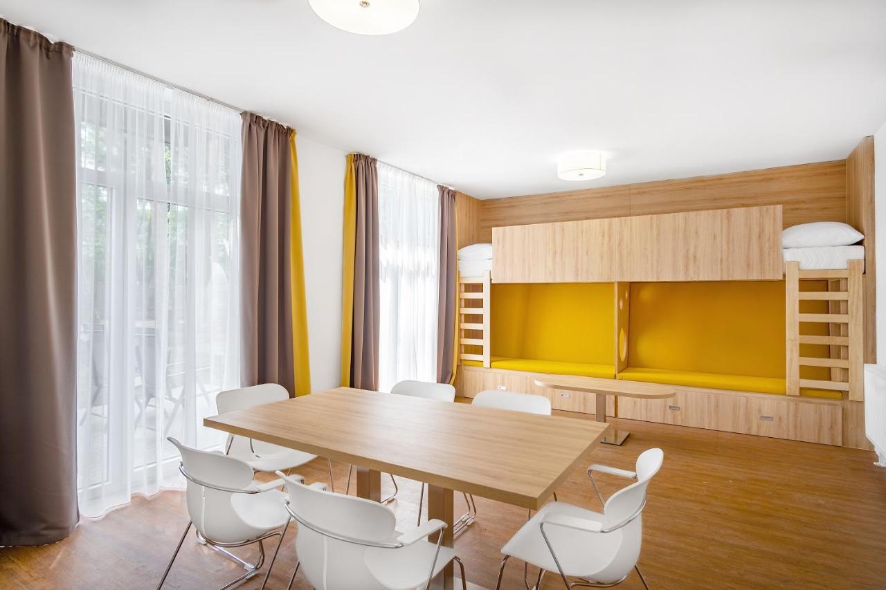 Szent Bernadett Csaladi Apartmanhaz Siofok Exterior photo