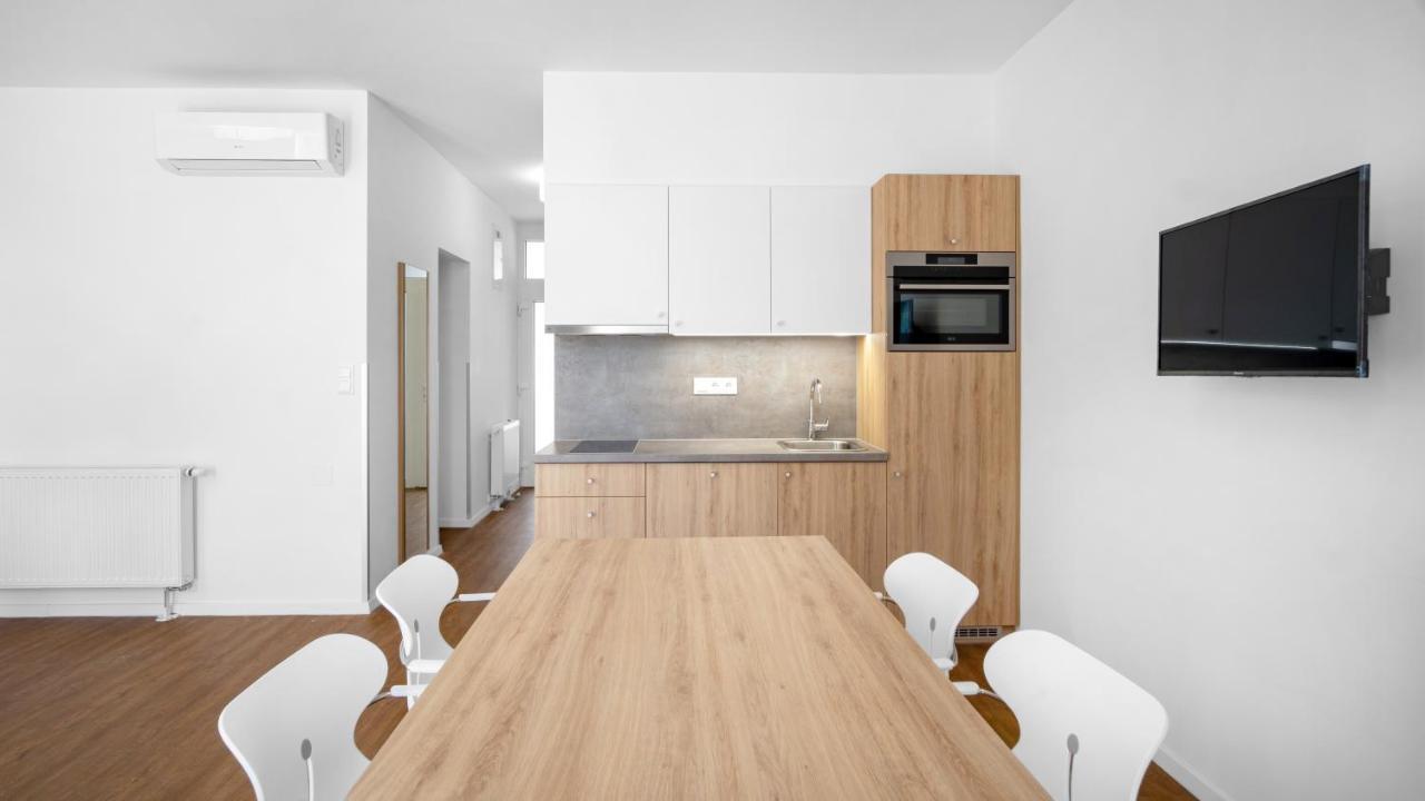 Szent Bernadett Csaladi Apartmanhaz Siofok Exterior photo